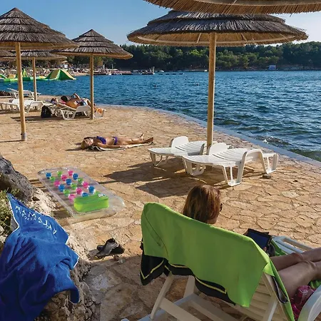 Apartment Beautiful In With Wi-fi Nova Vas (Porec)