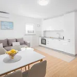Apartman Awesome In With Swimming Pool Nova Vas