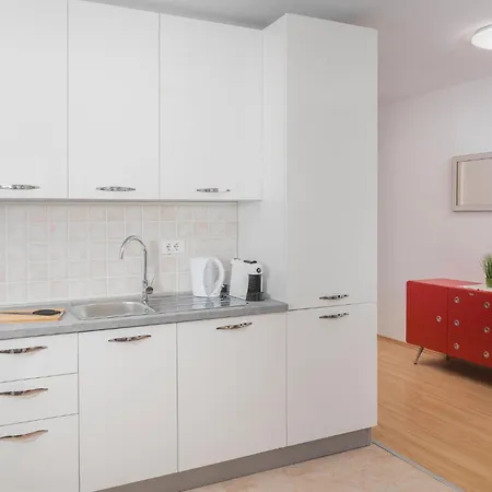 1 Bedroom Awesome In